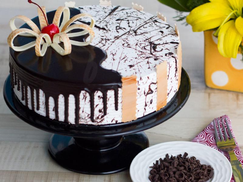 Happy #Birthday Order a cake online... - Midnightcake.com | Facebook